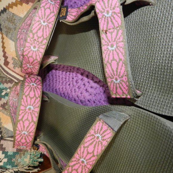 Teva Womens Original Universal Floral Strap Velcro Sandals Size 11 Inches Long - Picture 8 of 9